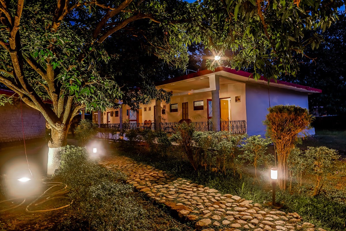 Tripp Corbett Resort  (A River Access Resort)
